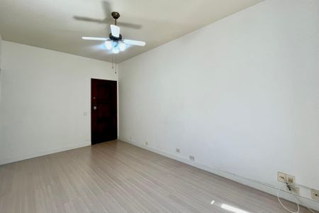 Apartamento para alugar com 75m², 3 quartos e 1 vagaSala 