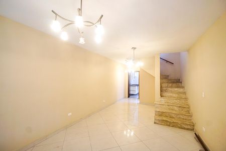 Sala de casa à venda com 3 quartos, 230m² em Vila Carrão, São Paulo