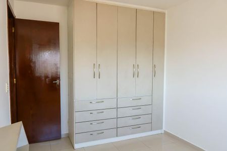 Apartamento para alugar com 103m², 3 quartos e 2 vagas Apartamento para alugar com 103m², 3 quartos e 2 vagasQuarto 2