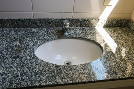 Apartamento para alugar com 103m², 3 quartos e 2 vagas Apartamento para alugar com 103m², 3 quartos e 2 vagasBanheiro social