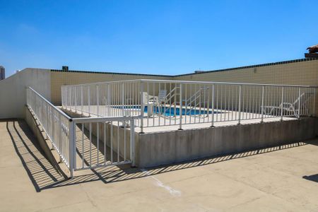 Apartamento para alugar com 103m², 3 quartos e 2 vagas Apartamento para alugar com 103m², 3 quartos e 2 vagasÁrea comum - Piscina