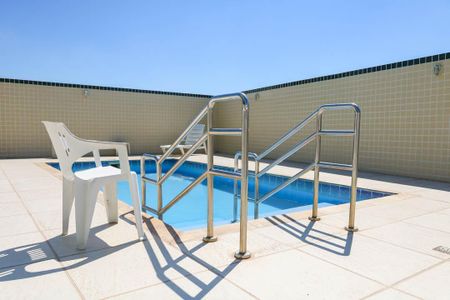 Apartamento para alugar com 103m², 3 quartos e 2 vagas Apartamento para alugar com 103m², 3 quartos e 2 vagasÁrea comum - Piscina