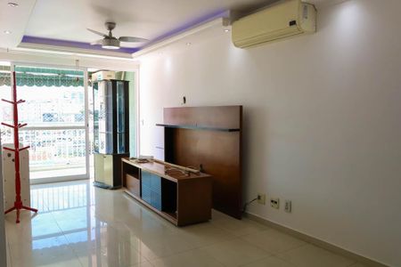 Apartamento para alugar com 103m², 3 quartos e 2 vagas Apartamento para alugar com 103m², 3 quartos e 2 vagasSala