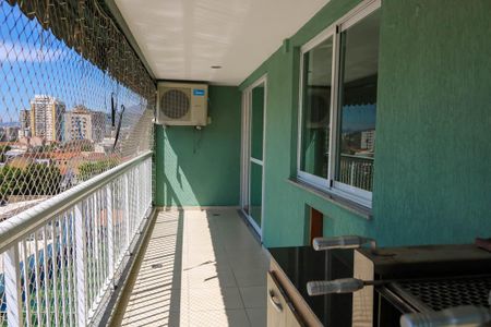 Apartamento para alugar com 103m², 3 quartos e 2 vagas Apartamento para alugar com 103m², 3 quartos e 2 vagasVaranda da Sala