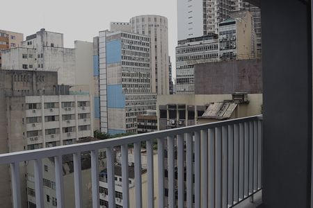 Varanda de kitnet/studio para alugar com 1 quarto, 24m² em Consolação, São Paulo