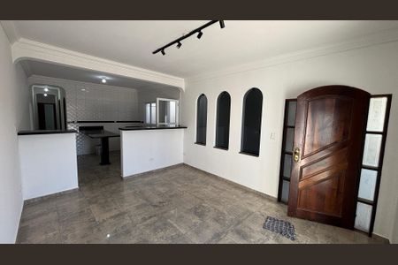 Casa para alugar com 113m², 3 quartos e 2 vagas Casa para alugar com 113m², 3 quartos e 2 vagasSala