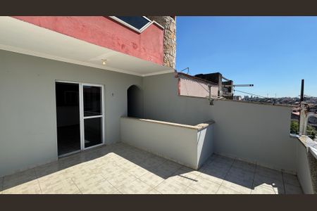 Casa para alugar com 113m², 3 quartos e 2 vagas Casa para alugar com 113m², 3 quartos e 2 vagasSala Varanda