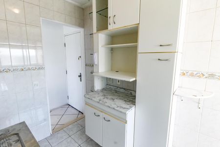 Apartamento para alugar com 84m², 3 quartos e 1 vaga Apartamento para alugar com 84m², 3 quartos e 1 vagaCozinha - Armários