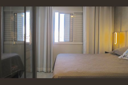 Apartamento à venda com 74m², 2 quartos e 2 vagasSuíte