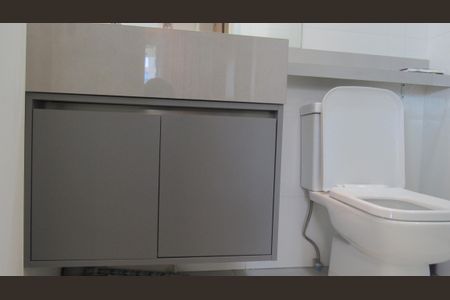 Apartamento à venda com 74m², 2 quartos e 2 vagasBanheiro 2
