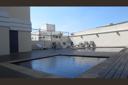Apartamento à venda com 74m², 2 quartos e 2 vagasÁrea comum - Piscina
