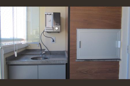 Apartamento à venda com 74m², 2 quartos e 2 vagasChurrasqueira