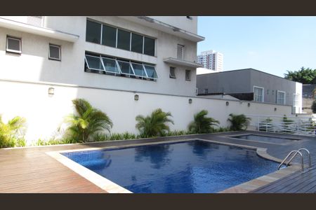 Apartamento à venda com 74m², 2 quartos e 2 vagasÁrea comum - Piscina