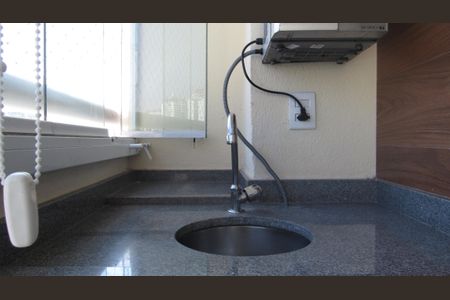 Apartamento à venda com 74m², 2 quartos e 2 vagasChurrasqueira