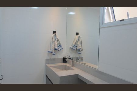 Apartamento à venda com 74m², 2 quartos e 2 vagasBanheiro 2
