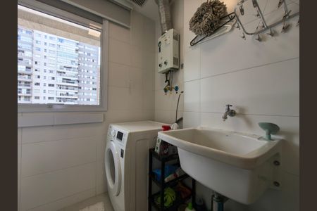 Apartamento para alugar com 64m², 1 quarto e 1 vagaÁrea de Serviço