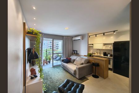 Sala de apartamento para alugar com 1 quarto, 64m² em Barra da Tijuca, Rio de Janeiro