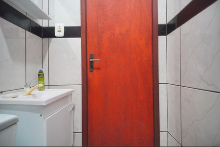 Casa para alugar com 42m², 2 quartos e 4 vagasBanheiro