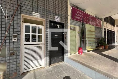 Studio para alugar com 21m², 1 quarto e sem vaga Studio para alugar com 21m², 1 quarto e sem vagaFachada