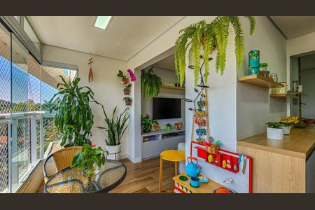 Sala de apartamento à venda com 3 quartos, 67m² em Melville Empresarial I e II, Barueri
