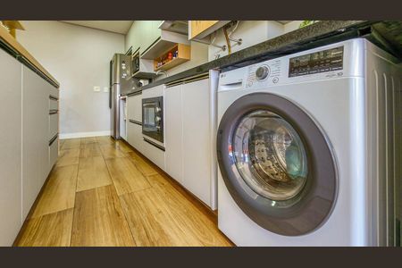 Apartamento à venda com 67m², 3 quartos e 1 vaga Apartamento à venda com 67m², 3 quartos e 1 vagaÁrea de Serviço