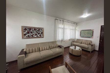 Apartamento para alugar com 160m², 4 quartos e 2 vagas