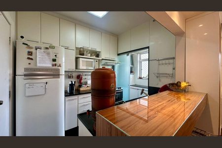 Apartamento à venda com 95m², 3 quartos e 2 vagasCozinha 