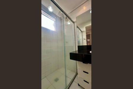 Apartamento à venda com 95m², 3 quartos e 2 vagasBanheiro 