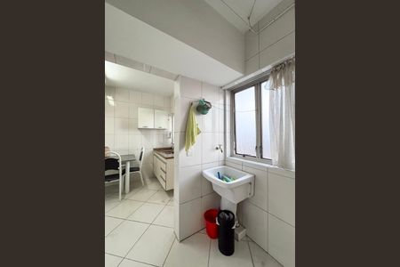 Apartamento à venda com 61m², 2 quartos e 1 vagaÁrea de Serviço