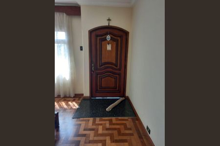 Casa à venda com 180m², 3 quartos e 2 vagasSala