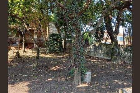 Casa à venda com 180m², 3 quartos e 2 vagasÁrea externa