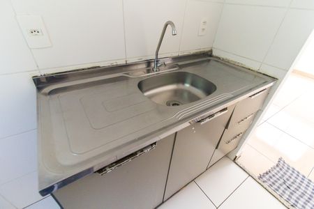 Apartamento para alugar com 38m², 2 quartos e 1 vaga Apartamento para alugar com 38m², 2 quartos e 1 vagaCozinha e Área de Serviço