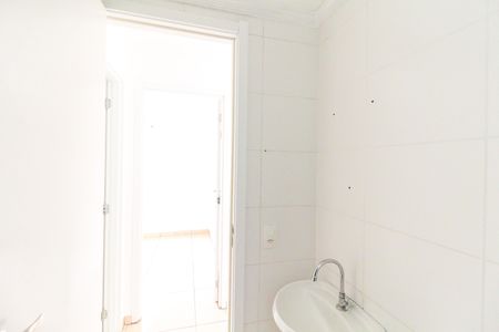 Apartamento para alugar com 38m², 2 quartos e 1 vaga Apartamento para alugar com 38m², 2 quartos e 1 vagaBanheiro