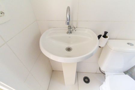Apartamento para alugar com 38m², 2 quartos e 1 vaga Apartamento para alugar com 38m², 2 quartos e 1 vagaBanheiro