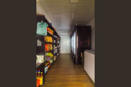 Apartamento para alugar com 38m², 2 quartos e 1 vaga Apartamento para alugar com 38m², 2 quartos e 1 vagaMini Mercado