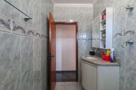 Casa para alugar com 355m², 4 quartos e 2 vagasBanheiro