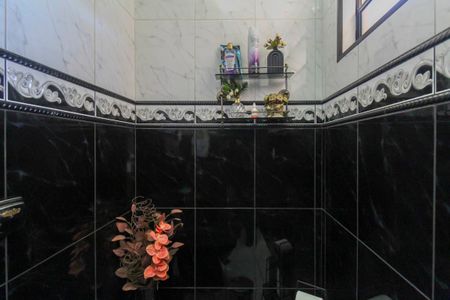 Casa para alugar com 355m², 4 quartos e 2 vagasLavabo