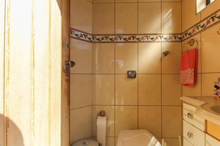 Casa para alugar com 355m², 4 quartos e 2 vagasBanheiro de Serviço