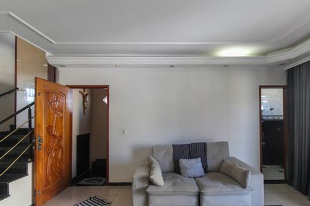 Sala de casa para alugar com 4 quartos, 355m² em Vila Alpina, São Paulo