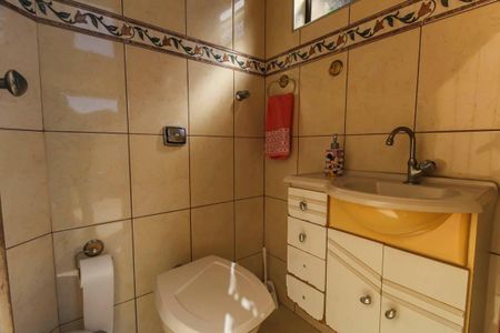 Casa para alugar com 355m², 4 quartos e 2 vagasBanheiro de Serviço