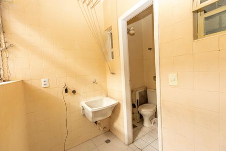 Apartamento para alugar com 105m², 3 quartos e 1 vagaÁrea de Serviço