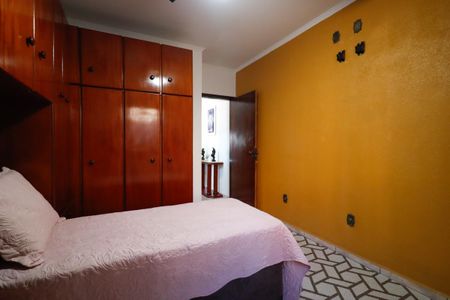 Casa à venda com 120m², 2 quartos e 1 vagaQuarto