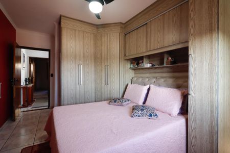 Casa à venda com 120m², 2 quartos e 1 vagaSuíte