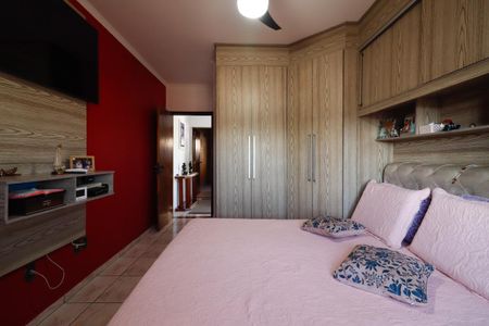 Casa à venda com 120m², 2 quartos e 1 vagaSuíte