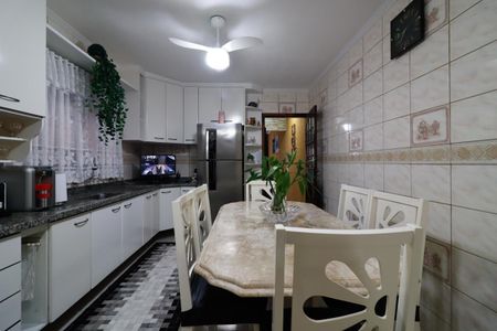 Casa à venda com 120m², 2 quartos e 1 vagaCozinha