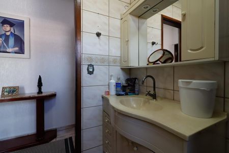 Casa à venda com 120m², 2 quartos e 1 vagaBanheiro
