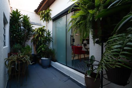 Casa à venda com 120m², 2 quartos e 1 vagaQuarto de Serviço