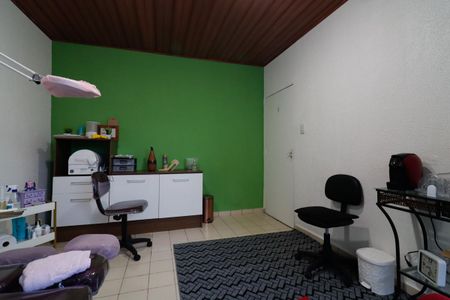 Casa à venda com 120m², 2 quartos e 1 vagaQuarto de Serviço