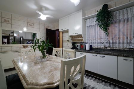 Casa à venda com 120m², 2 quartos e 1 vagaCozinha