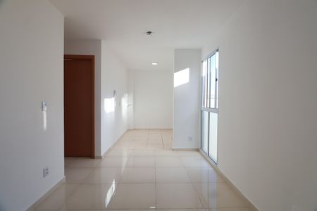 Sala de apartamento para alugar com 2 quartos, 42m² em Estância Velha, Canoas